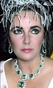 Bulgari Emerald Necklace 1