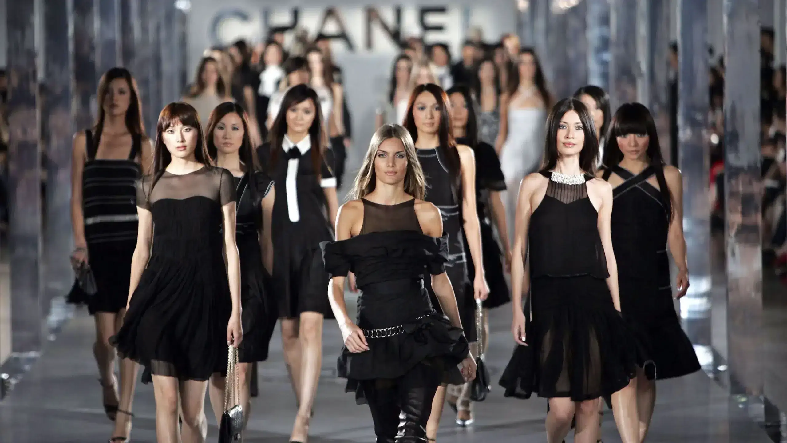 chanel μαύρο χρώμα