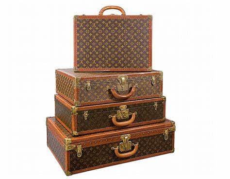 louis vuitton μπαούλα