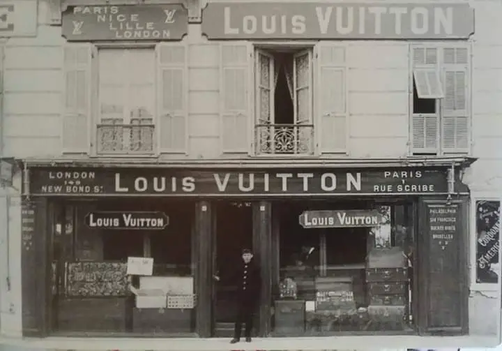 louis vuitton πρώτη επιχείρηση