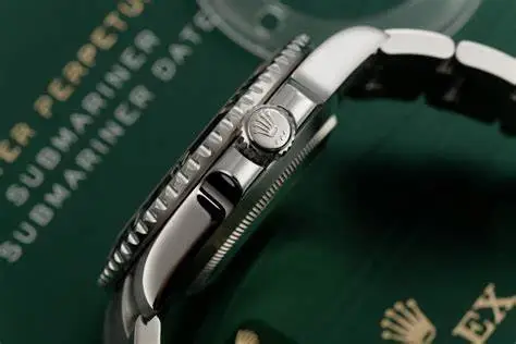 rolex submariner πλάγια
