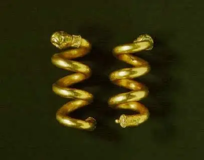 χρυσά κοσμήματα μπενάκη